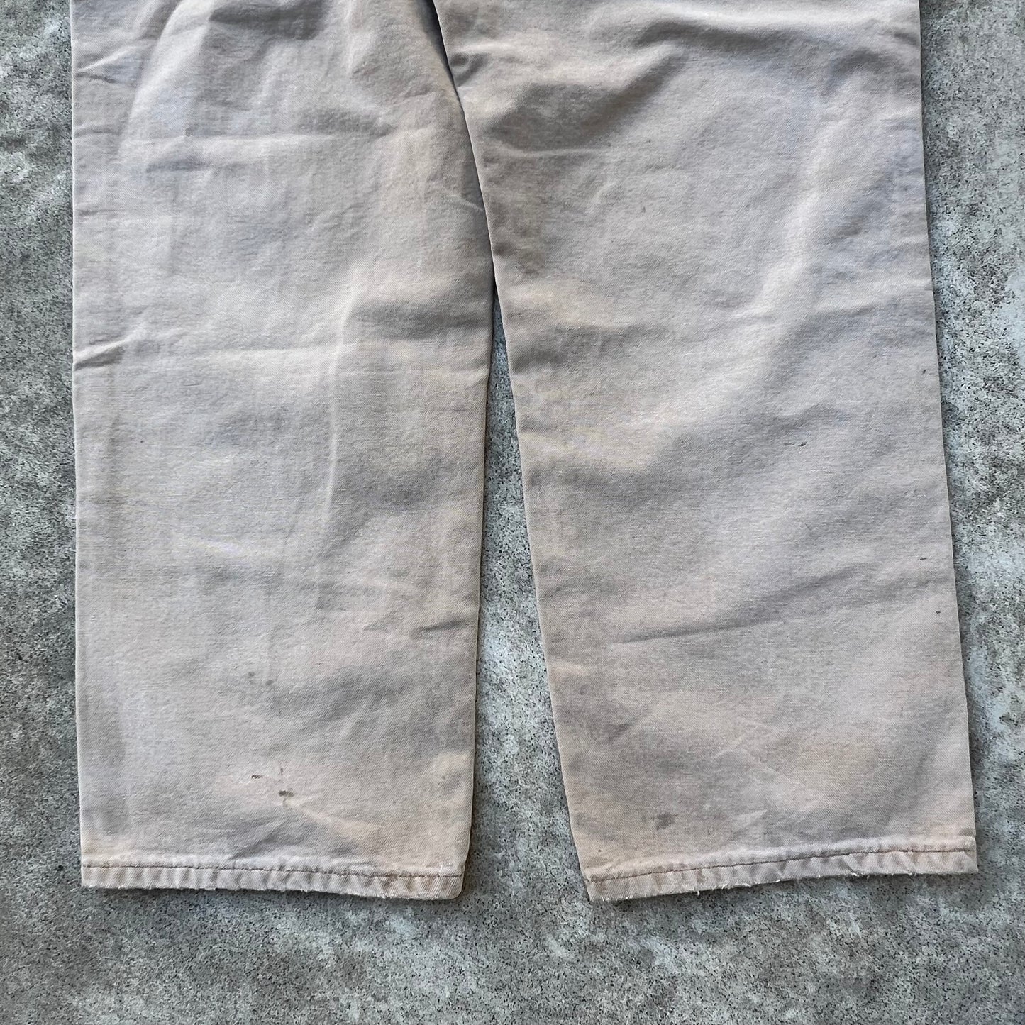 Timeless Tan Carhartt Carpenters 36x32