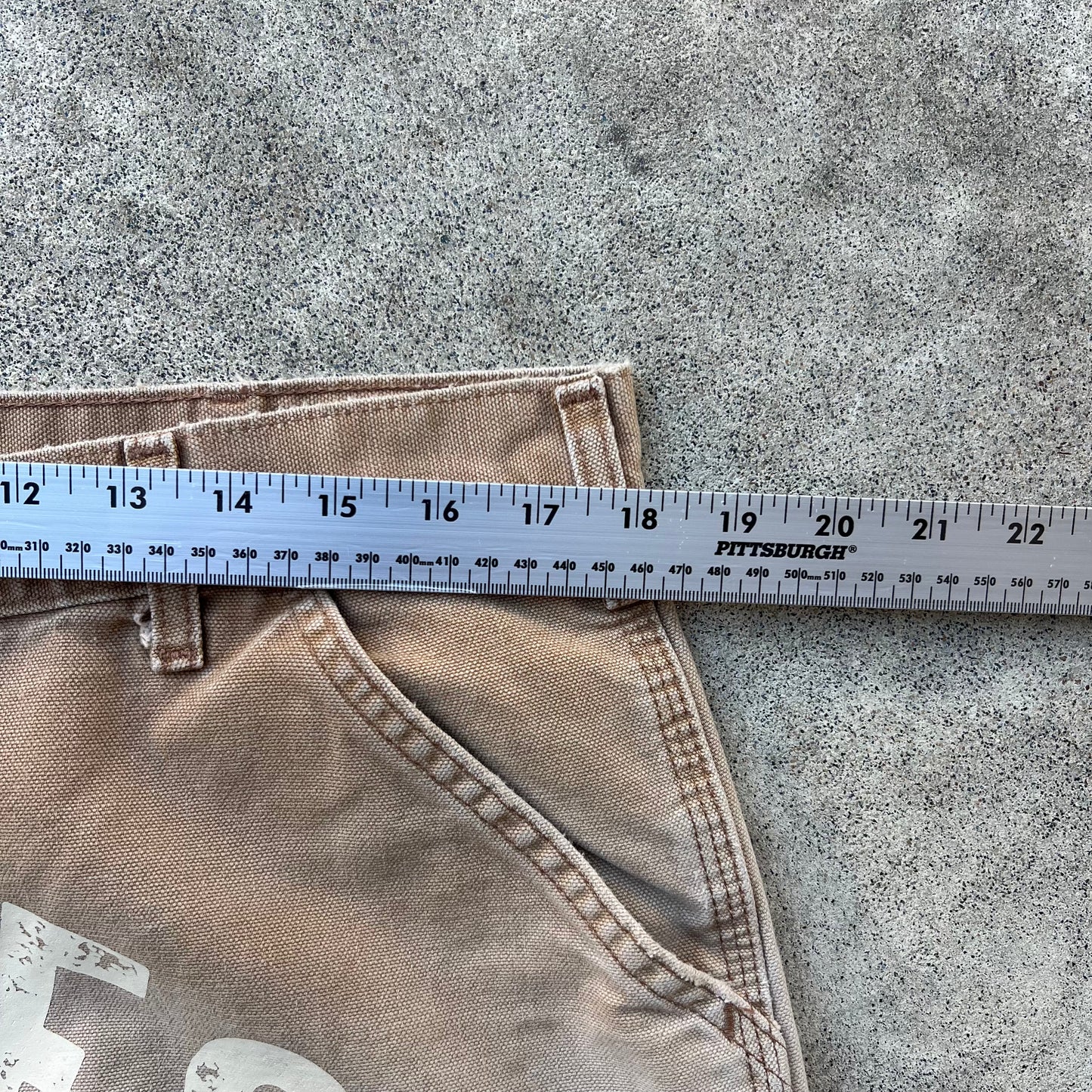 Timeless Tan Carhartt Carpenters 36x32