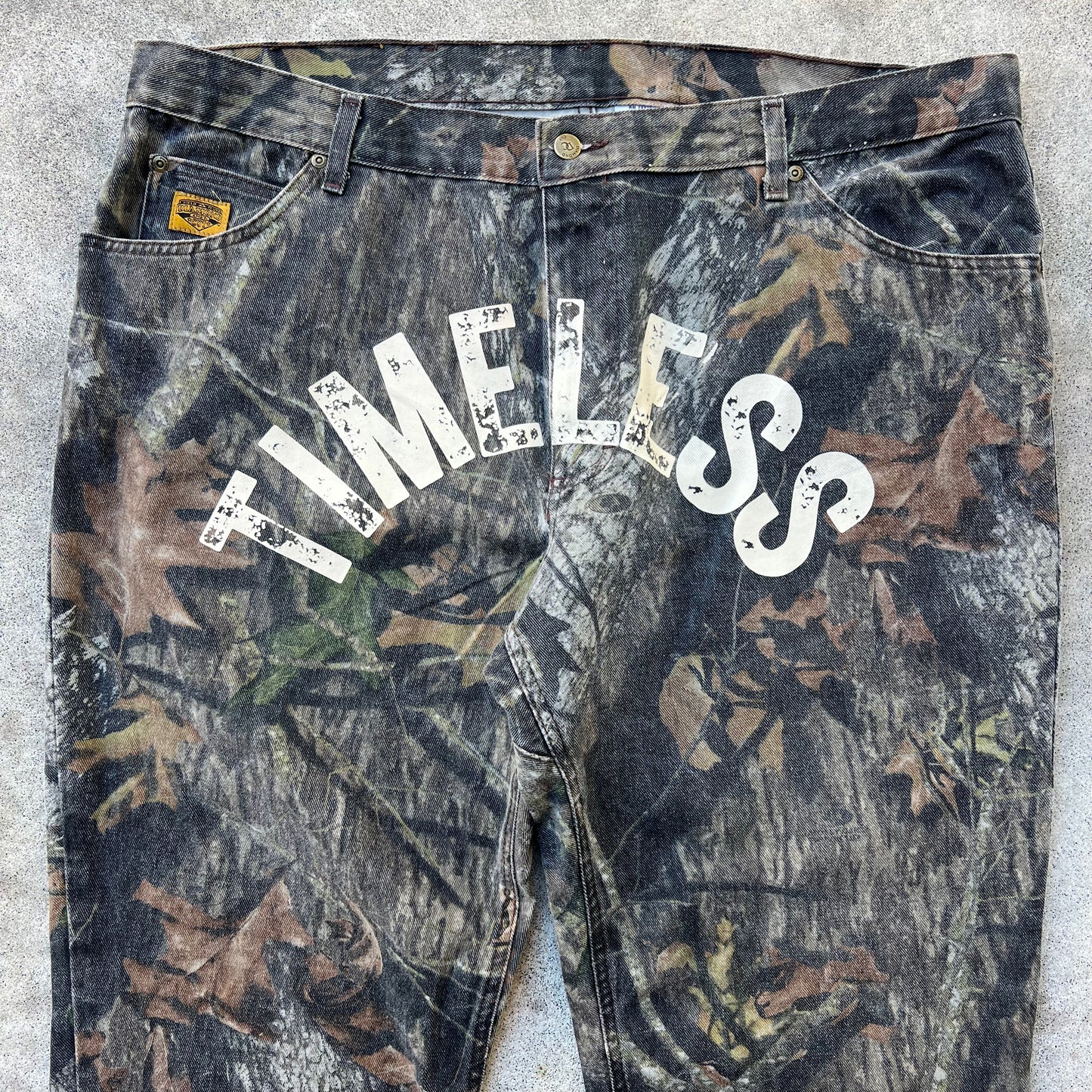 Timeless Camo Pants 42x32
