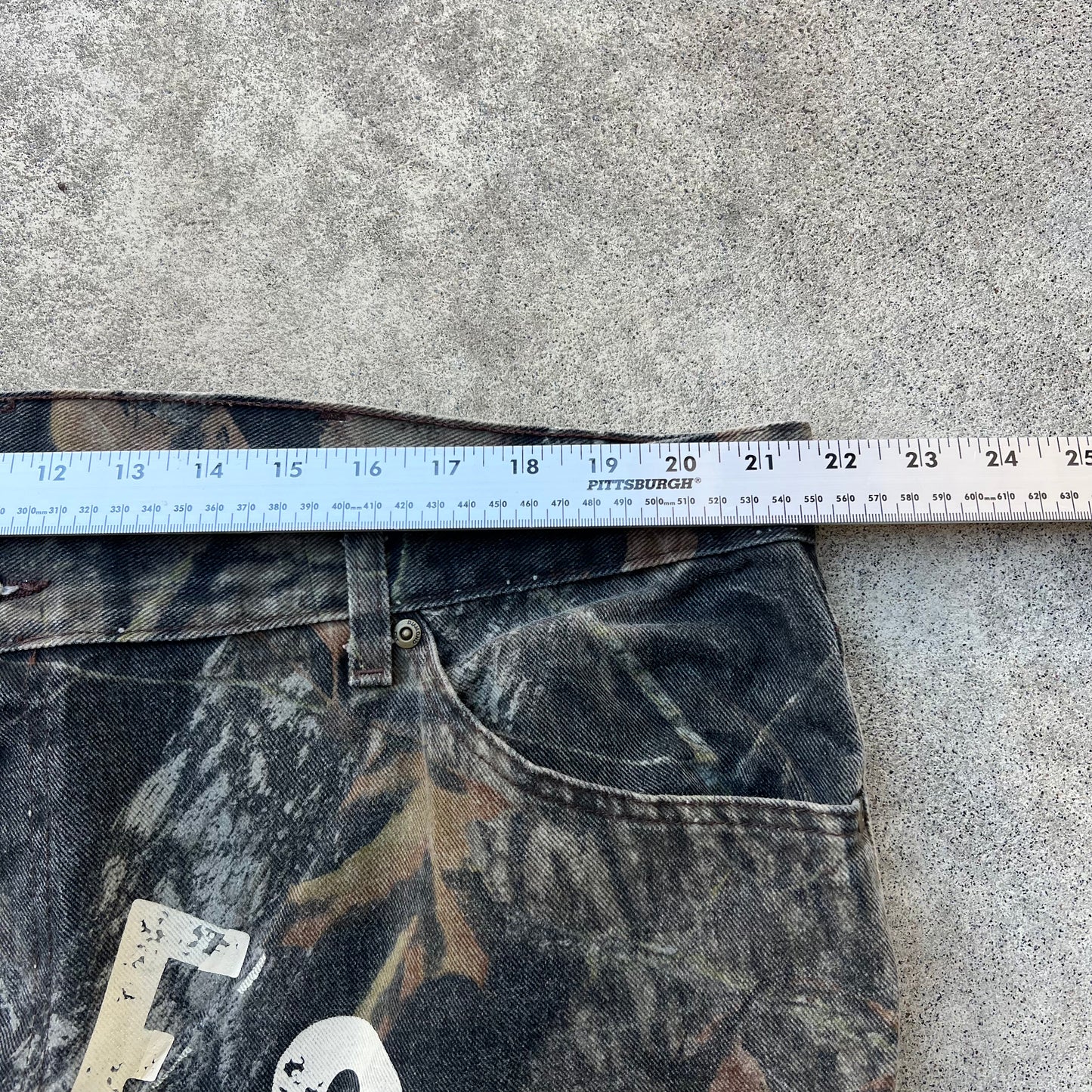 Timeless Camo Pants 42x32